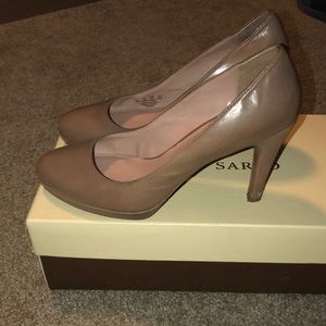 Franco Sarto Pumps